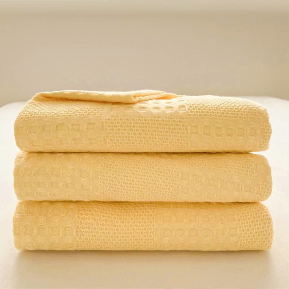 Luxus Ráncos Takaró – Kényelmes Melegség és Természetes Elegancia