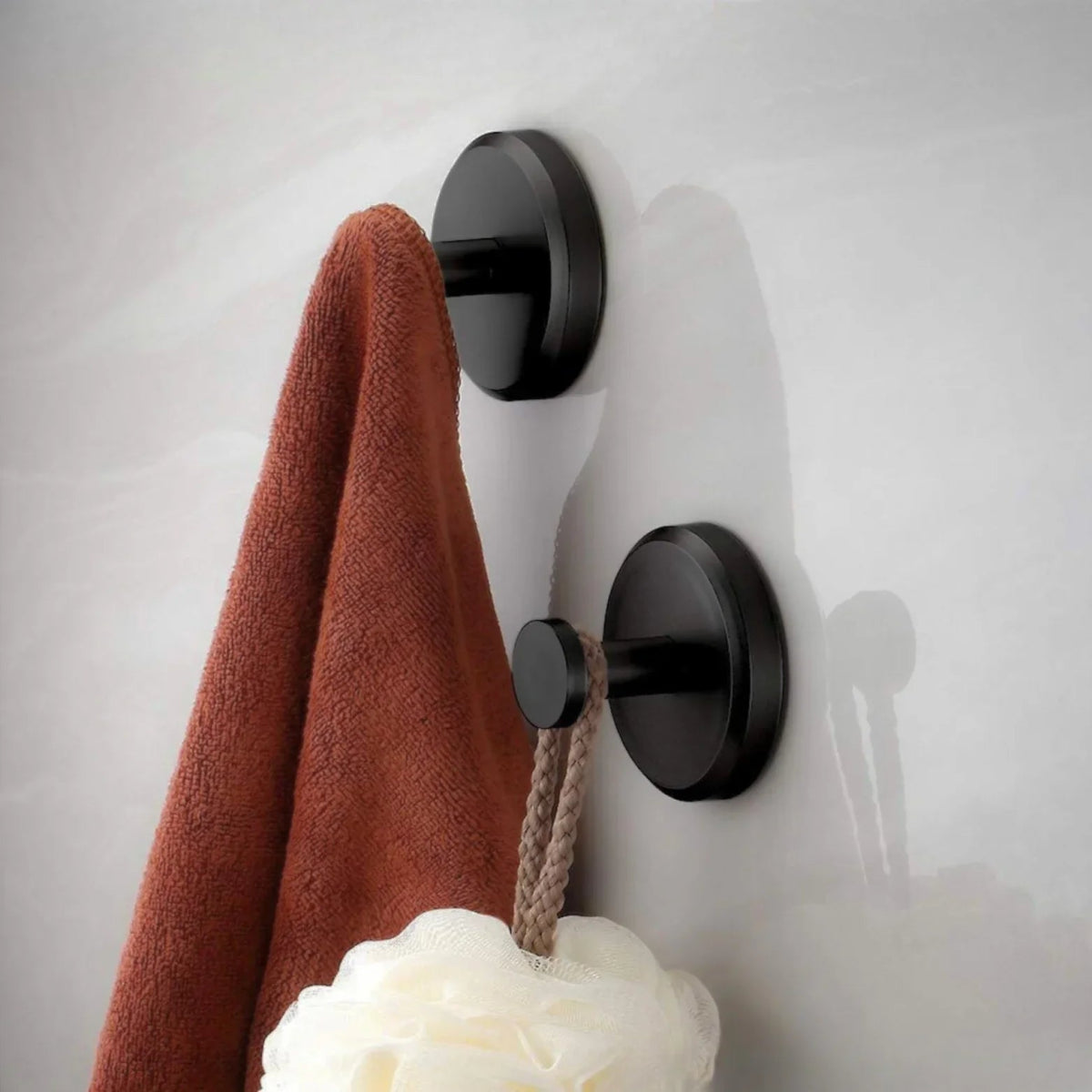 Wall Hooks with Suction Cup – Solid Fixing Without Drilling