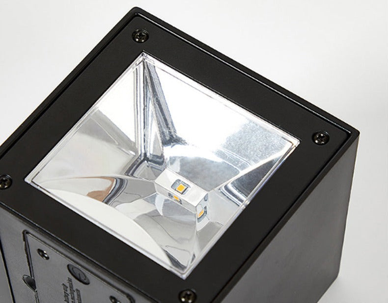 IP65 Εξωτερική ηλιακή λάμπα τοίχου - Ανθεκτικός, φιλικός προς το περιβάλλον φωτισμός