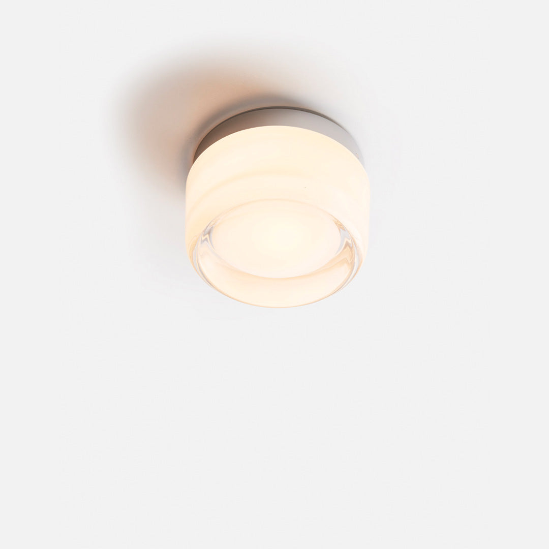 Wandlampe Elegant – Sanfter Relief und warme Atmosphäre 