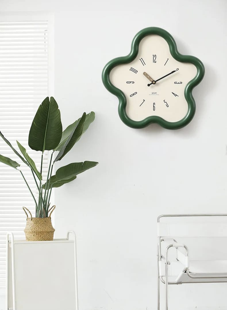3D Flower Wall Clock – Decorative Elegance and Modern Style 