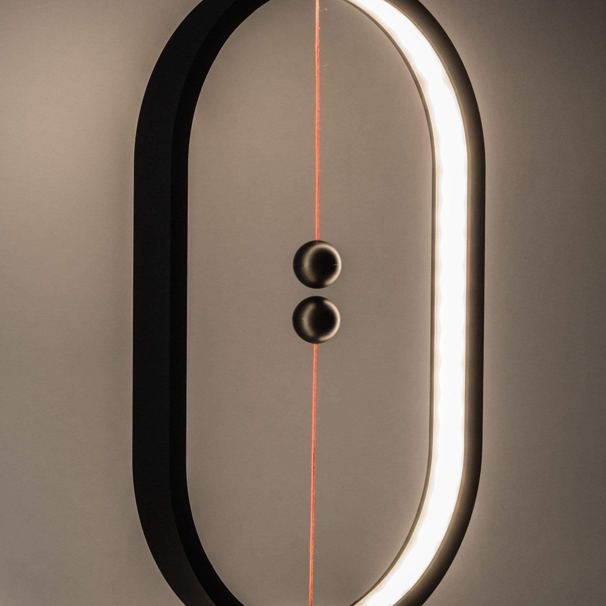Magnetic Lamp - Versatile Lighting & Practical Fixing