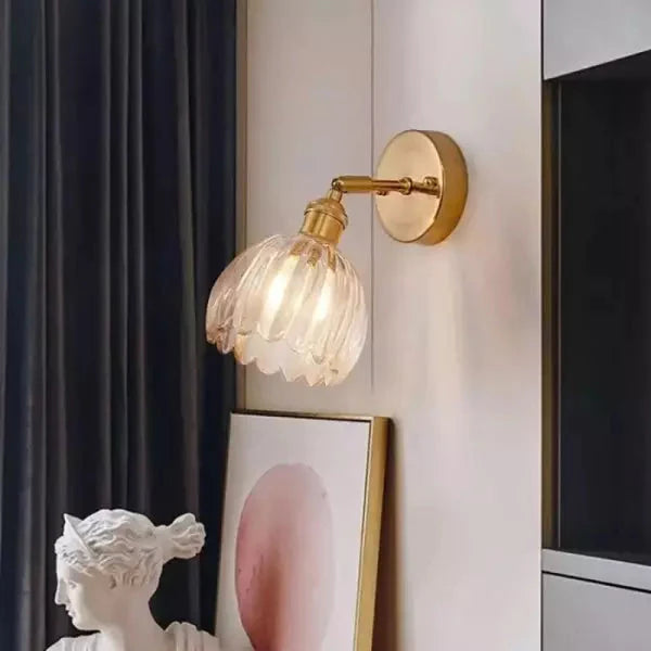 Aplique Decorativa de Pared – Flor en Capullo y Ambiente Romántico 