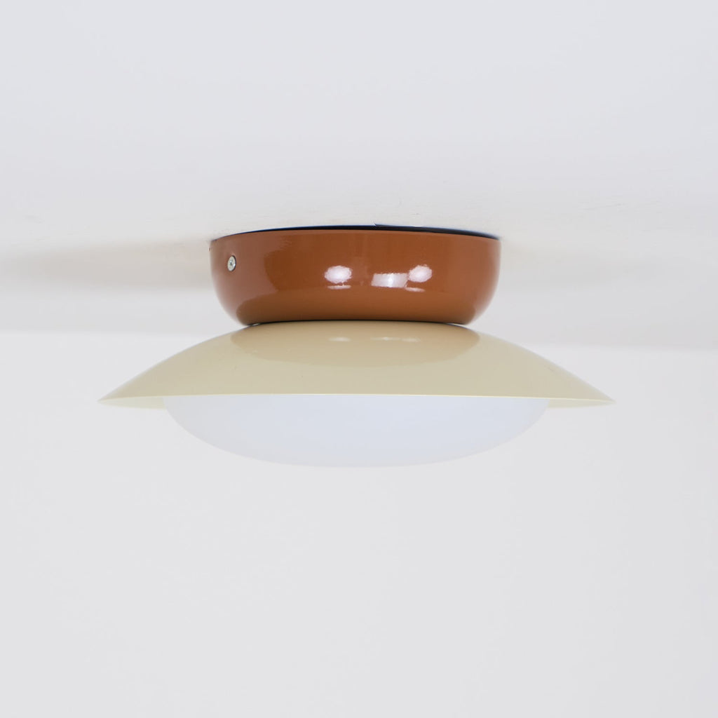 Plafoniera rotonda a LED - Bagliore naturale ed eleganza discreta