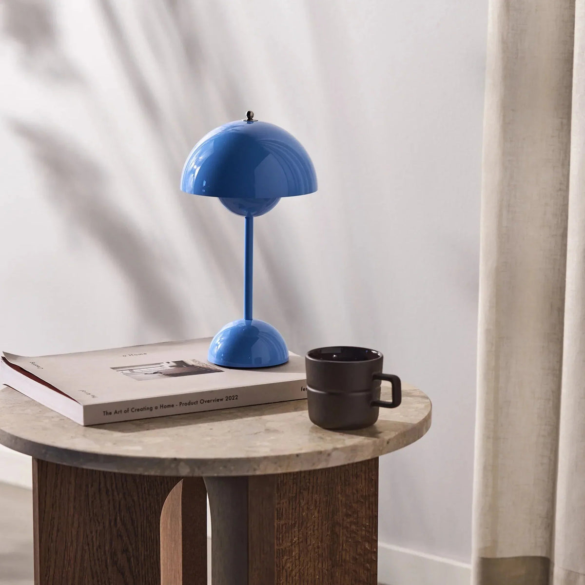 Desk LED Lamp – Modern Simplicity and Functionality 
