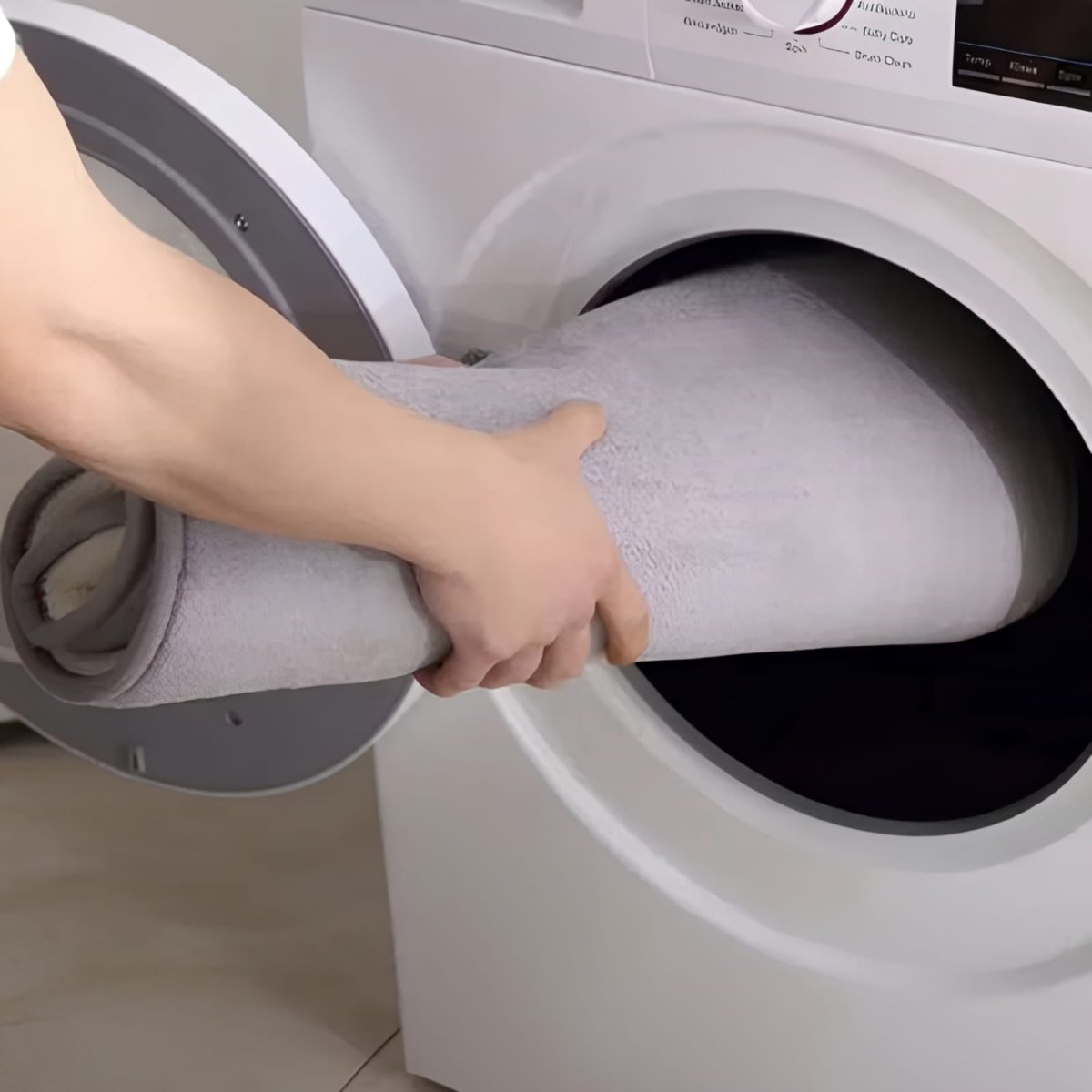 Super Absorbent Non-Slip Bath Mat – Daily Comfort and Safety 