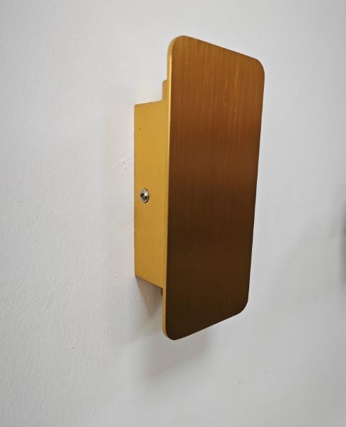 Minimalistische LED-Wandleuchte – Subtile Beleuchtung und zeitgemäße Linie 