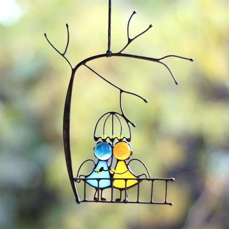 Závěsná dekorace – Lesklé a elegantní odrazy 