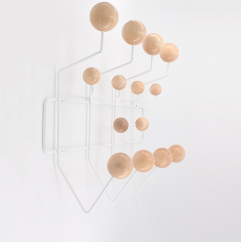 壁掛けハンガー – エレガントで機能的なデザイン 