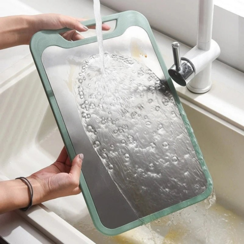 Schneidebrett doppelseitig – vielseitig und leicht zu reinigen 