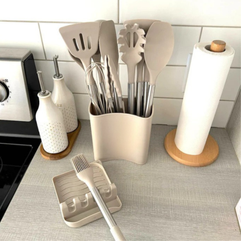 Set di 12 pezzi di pentole in silicone - Completo e comodo da usare