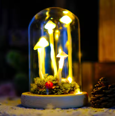 魔法の装飾と時代を超えたエレガンスのキノコランプ 