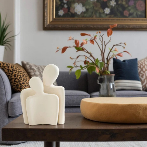 Γλυπτική Ζευγάρι Σφιχταγκαλιασμένο – Καλλιτεχνική Και Συναισθηματική Γοητεία 