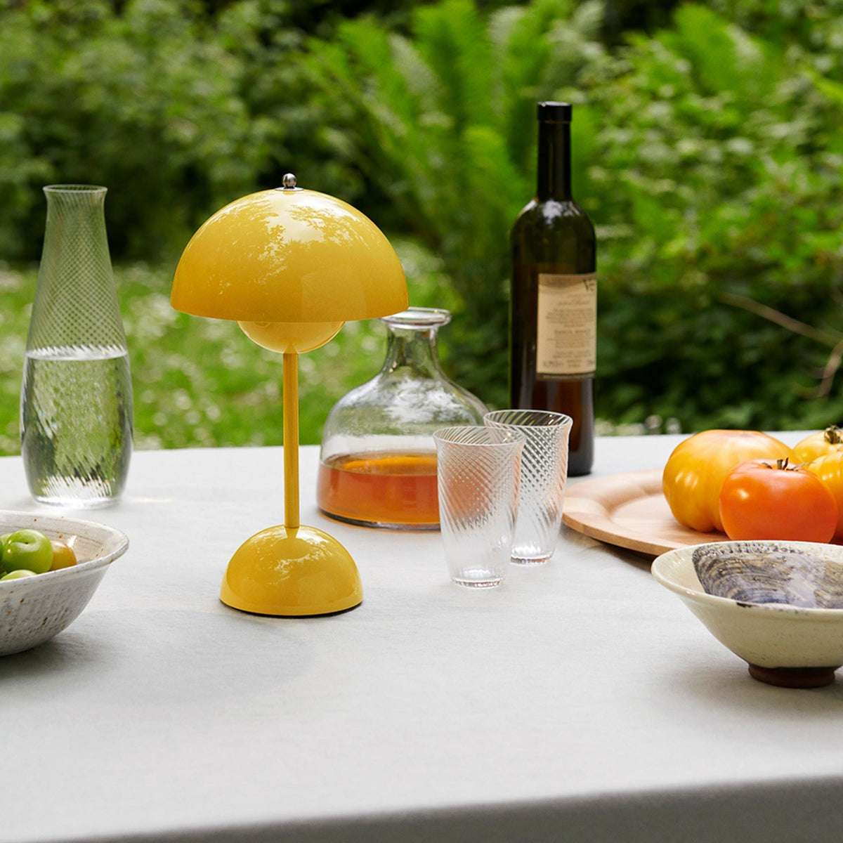 Desk LED Lamp – Modern Simplicity and Functionality 