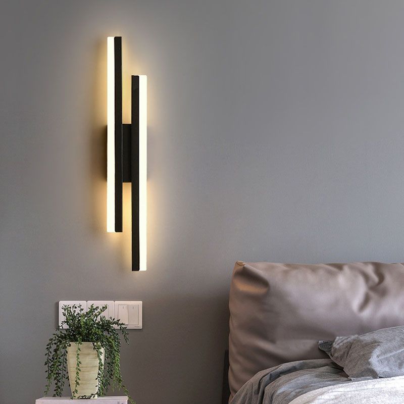 LED Wall Lamp – Modern Vertical Style 