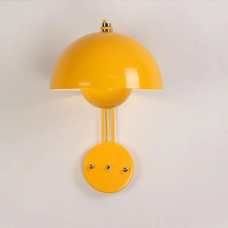 Illuminated wall lamp - Elegant lighting and a warm ambience