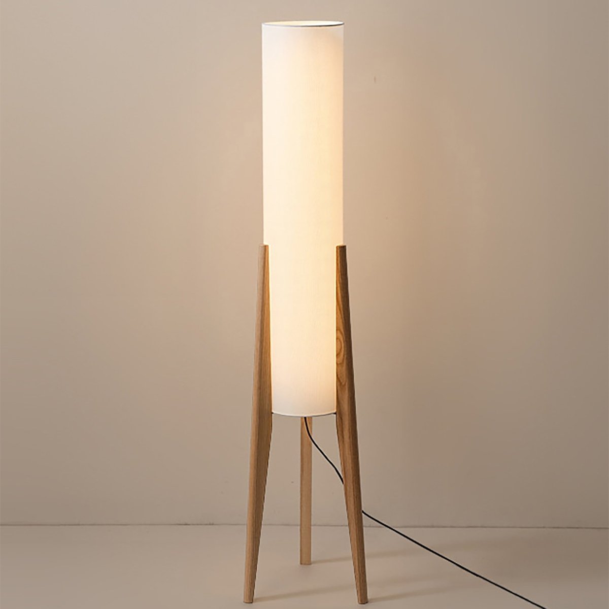 Stojací Lampa – Moderní Elegance 